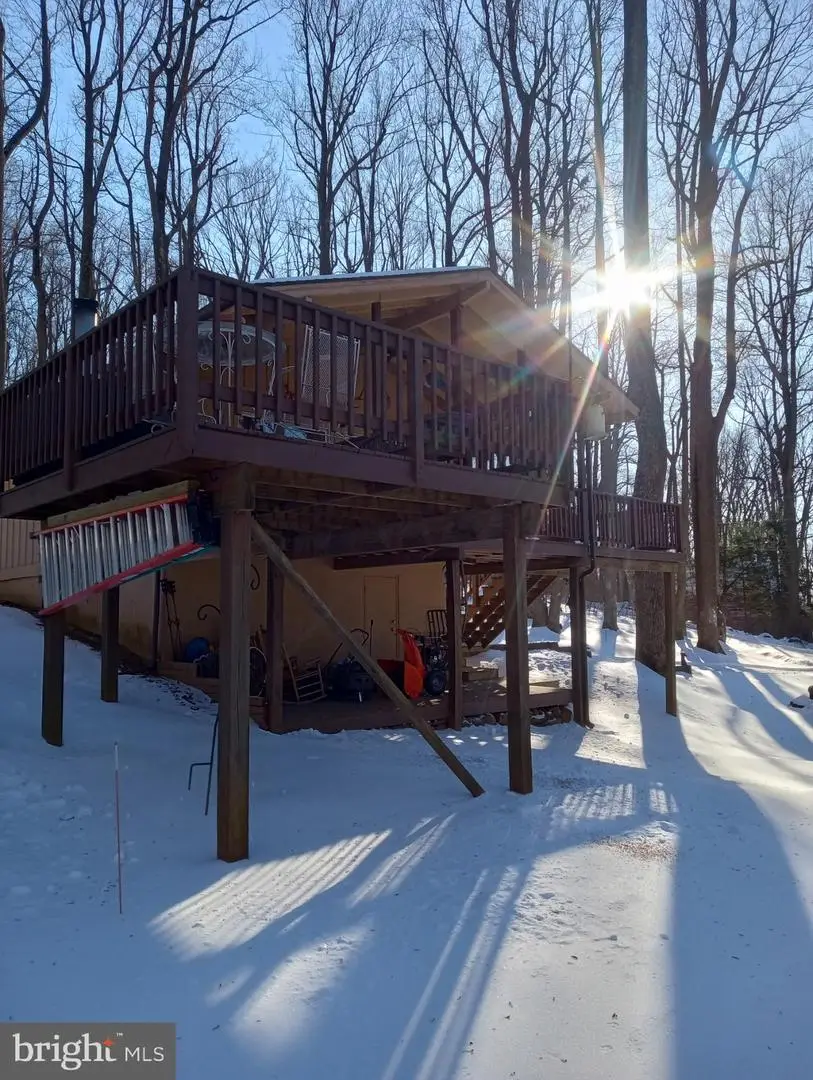 155 Pee Wee Ln, Linden, VA 22642 - Image #1