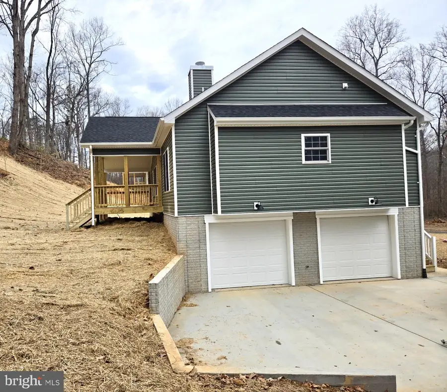 239 Howellsville Rd, Front Royal, VA 22630 - Image #2