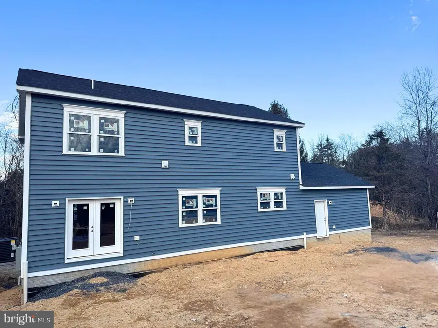 2006 Ridgeway Rd, Front Royal, VA 22630 - Image #2