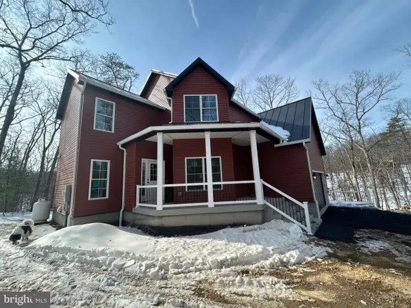 220 Lakeland Cir, MIDDLETOWN, VA 22645