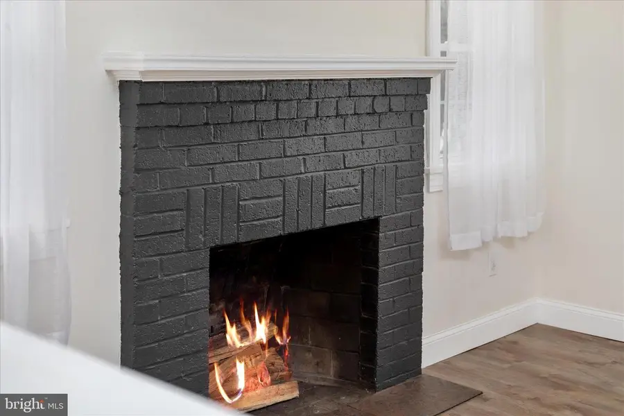 5655 Strasburg Rd, Strasburg, VA 22657 - #3