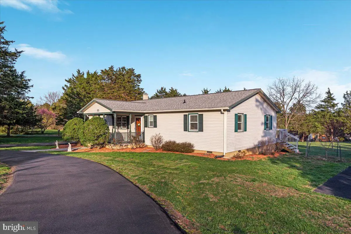 15 River Lakes Dr, Strasburg, VA 22657 - #1