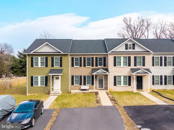 714 Parkview Dr, FRONT ROYAL, VA 22630