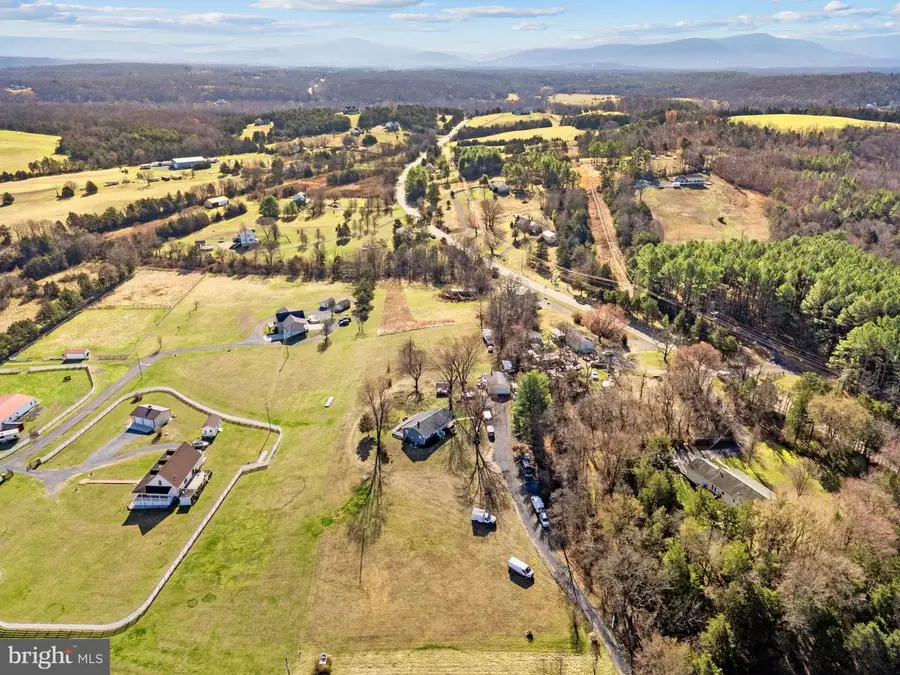 110 Bucks Mill Rd, Strasburg, VA 22657 - #2