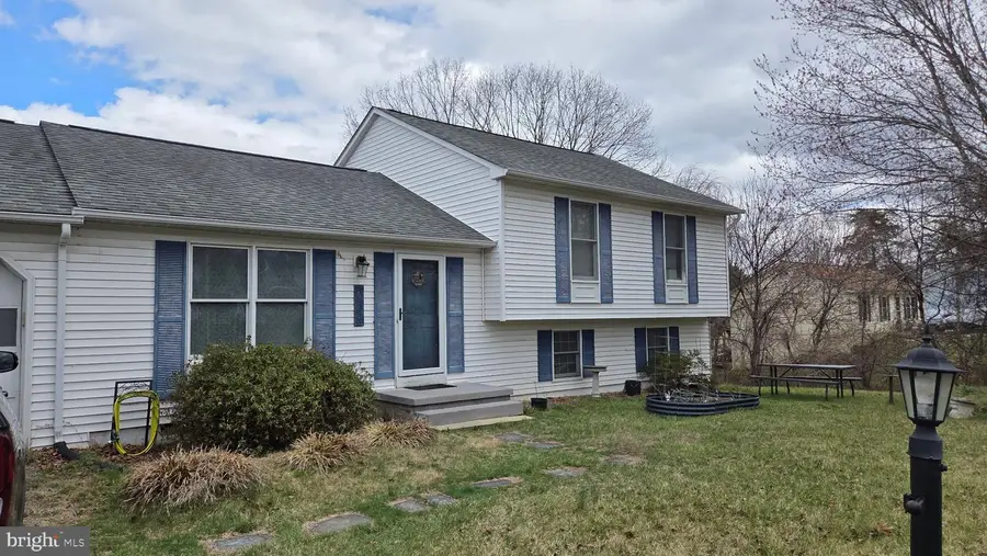 610 W Duck Street, Front Royal, VA 22630 - #3