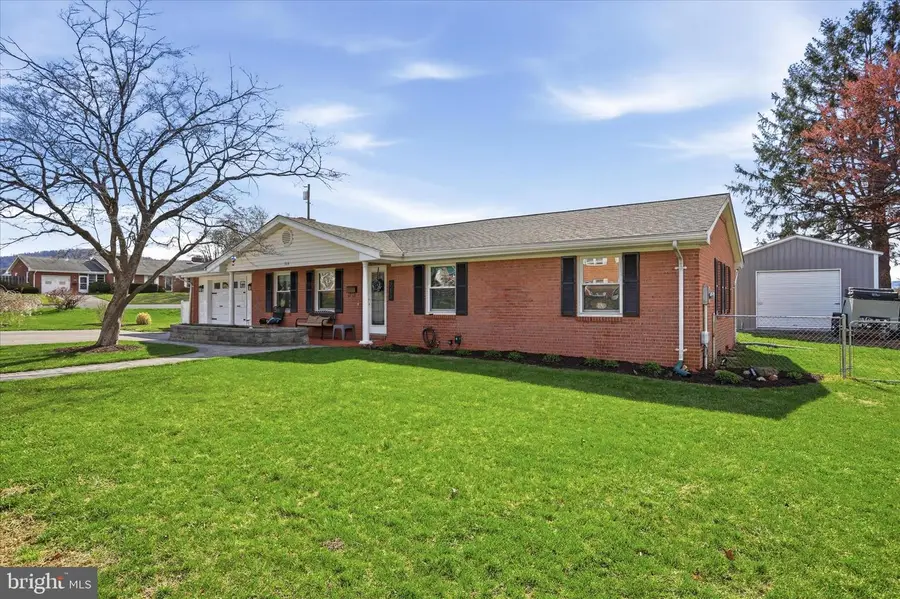 713 Campbell Cir, Front Royal, VA 22630 - #2