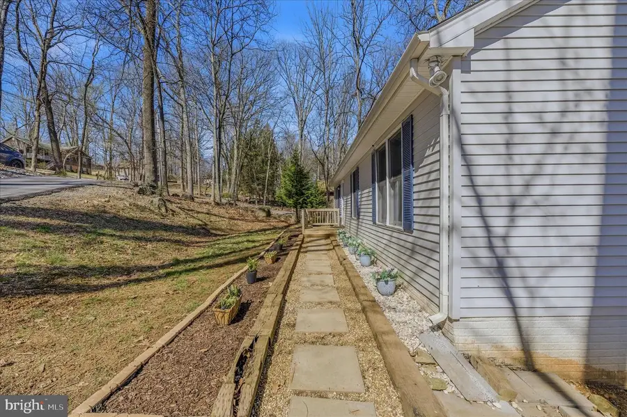 167 Pocahontas Rd, Front Royal, VA 22630 - #3