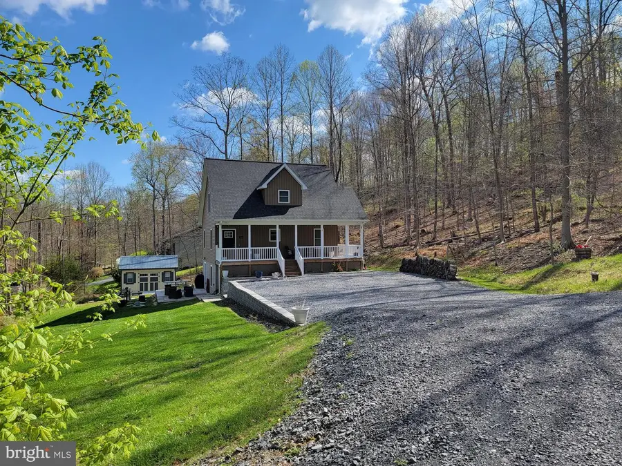 538 Black Twig Rd, Linden, VA 22642 - #3