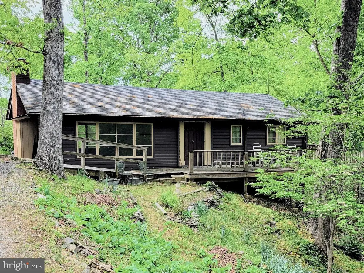 198 Spruce Rd, Front Royal, VA 22630 - #1
