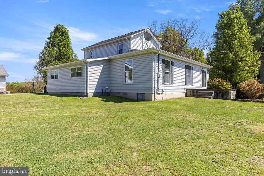 485 Esteppe Rd, Front Royal, VA 22630 - #2