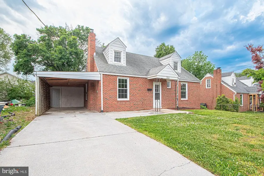 511 Happy Creek Rd, Front Royal, VA 22630 - #2