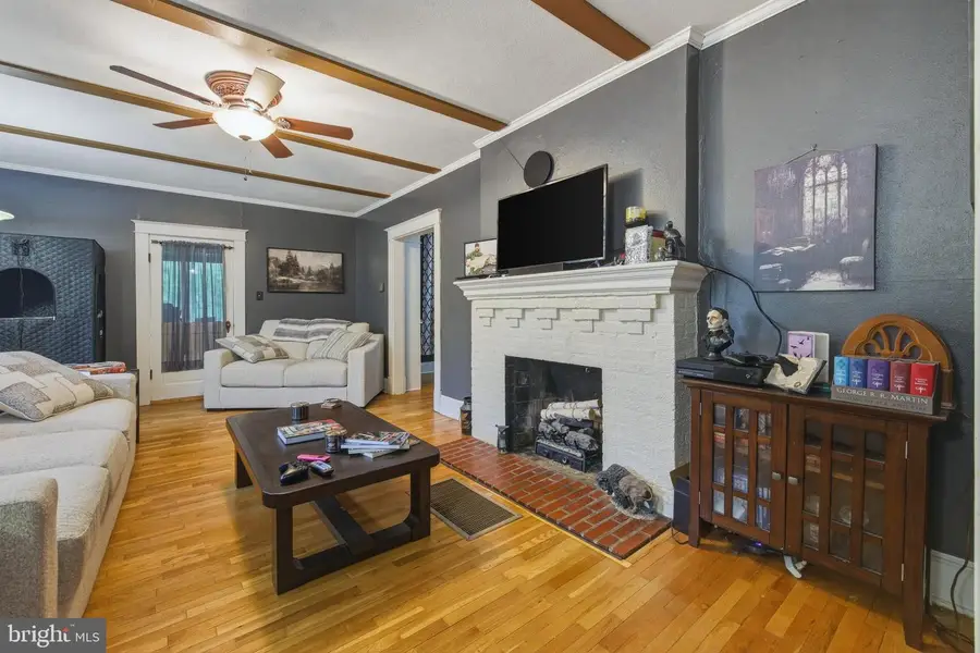 204 Grand Ave, Front Royal, VA 22630 - #3