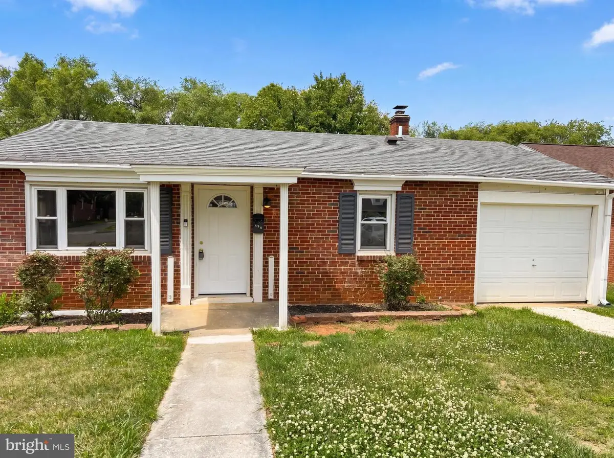 420 Manassas Ave, Front Royal, VA 22630 - #1