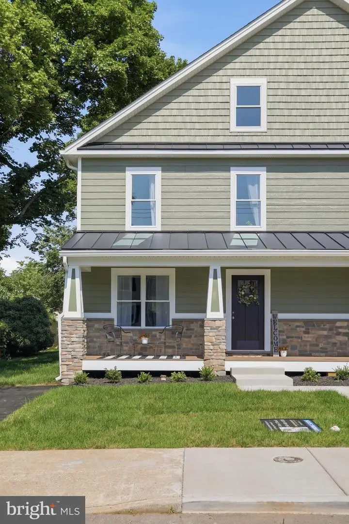 238 Blue Ridge Ave, Front Royal, VA 22630 - #3