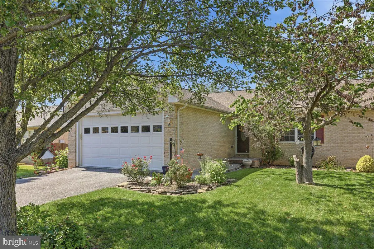 6 Portsmouth Rd, Front Royal, VA 22630 - #1