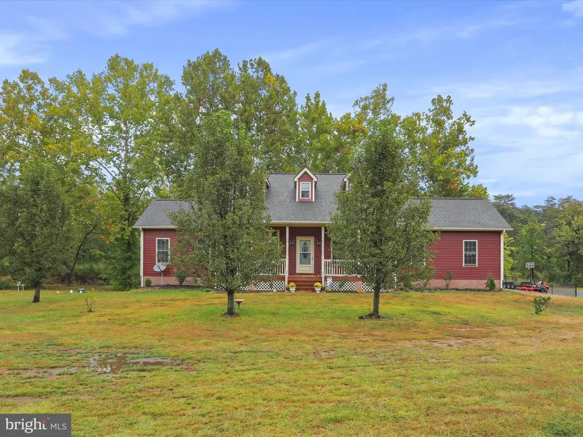 5708 Strasburg Rd, Strasburg, VA 22657 - #1