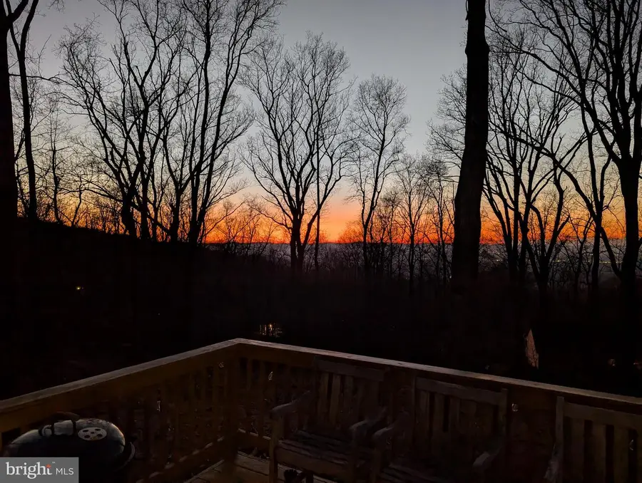 1099 High Top Rd, Linden, VA 22642 - #2
