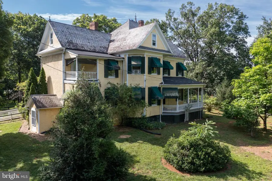 413 Grand Ave, Front Royal, VA 22630 - #3