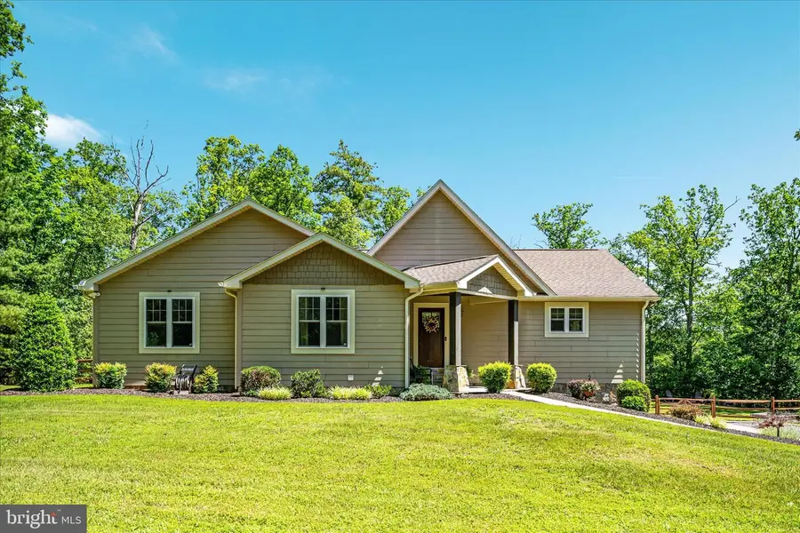 182 Maywood Dr, Front Royal, VA 22630 - #2