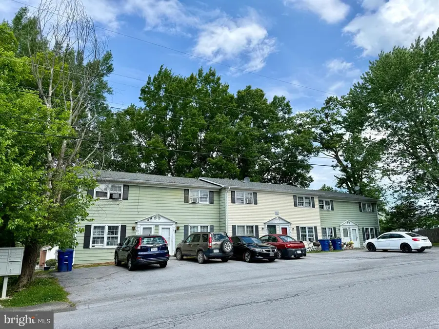 1206 Massanutten Ave, Front Royal, VA 22630 - #2