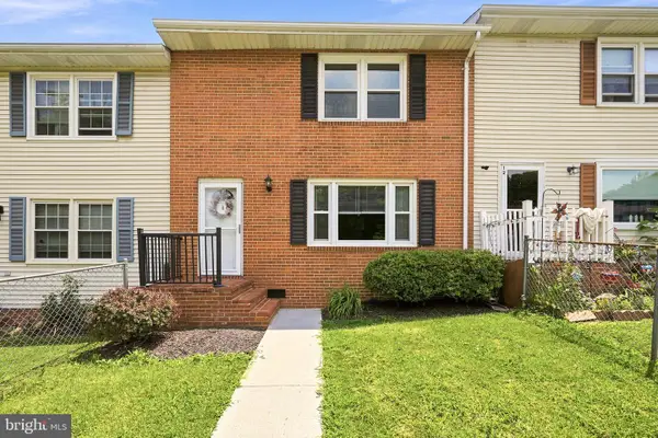 8 Biggs Dr, FRONT ROYAL, VA 22630