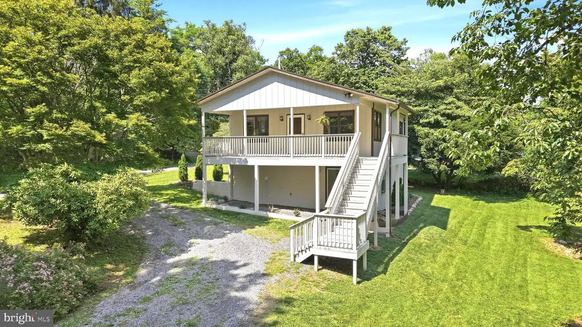 28 Worlds End Ln, Linden, VA 22642 - #1