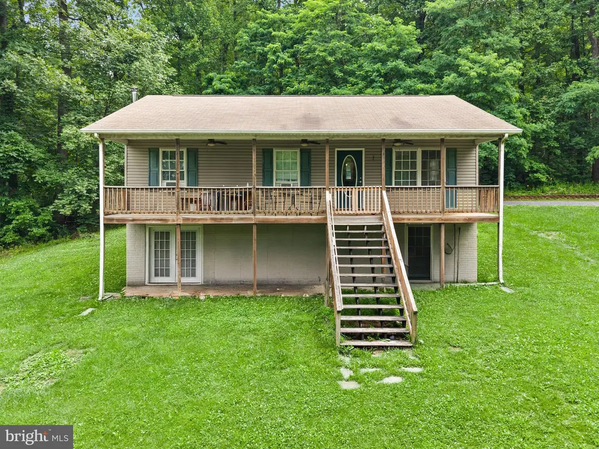 94 Mcdonalds Farm Rd, Linden, VA 22642 - #1