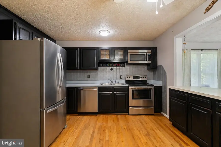 28 High Spruce Rd, Front Royal, VA 22630 - #2