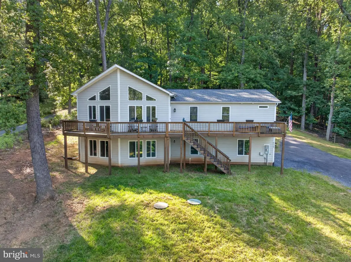 515 Red Bud Ln, Front Royal, VA 22630 - #1