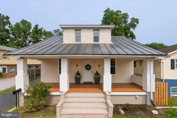 1101 Royal Ave N, FRONT ROYAL, VA 22630
