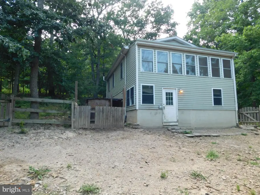 155 Gary Ln, Front Royal, VA 22630 - #2