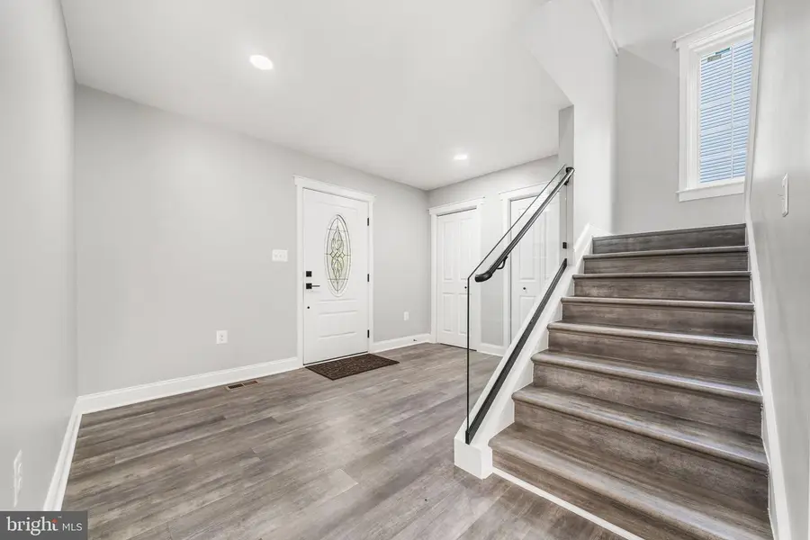1357 N Royal Avenue, Front Royal, VA 22630 - #3