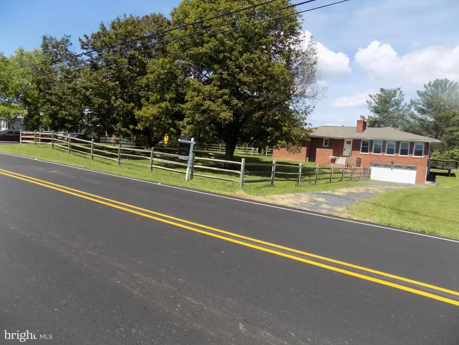 5339 Stonewall Jackson Hwy, Front Royal, VA 22630 - #3