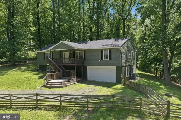 128 Orchard Lagoon Dr, LINDEN, VA 22642