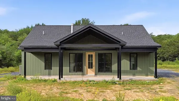 144 Messick Rd, STRASBURG, VA 22657