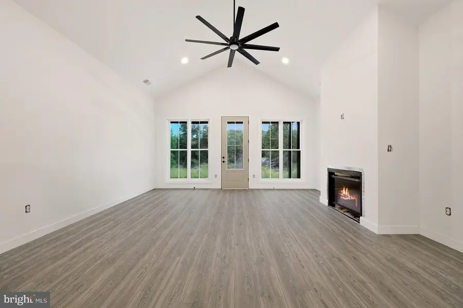 144 Messick Rd, Strasburg, VA 22657 - #3