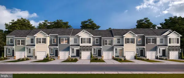 22 W Strasburg Rd, FRONT ROYAL, VA 22630