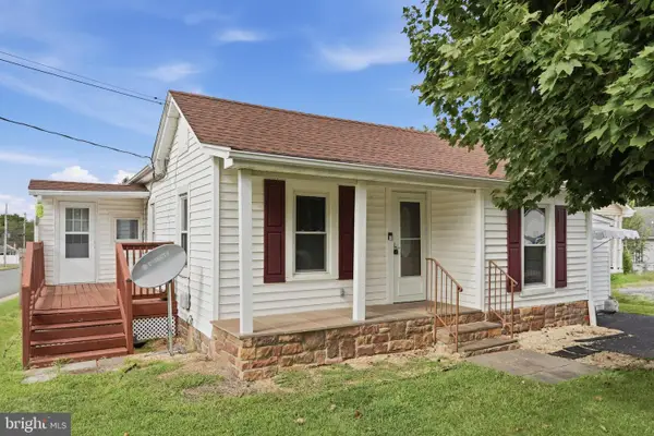 1450 Anderson St, FRONT ROYAL, VA 22630