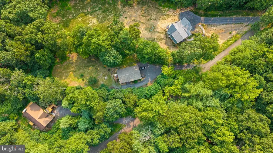 1336 Granny Smith Rd, Linden, VA 22642 - #3