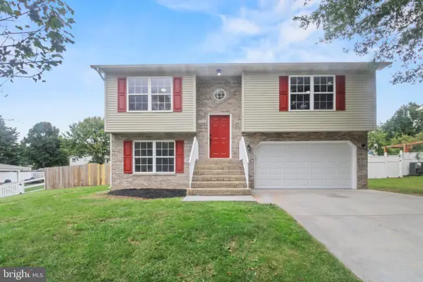 1208 Devin Ct, FRONT ROYAL, VA 22630