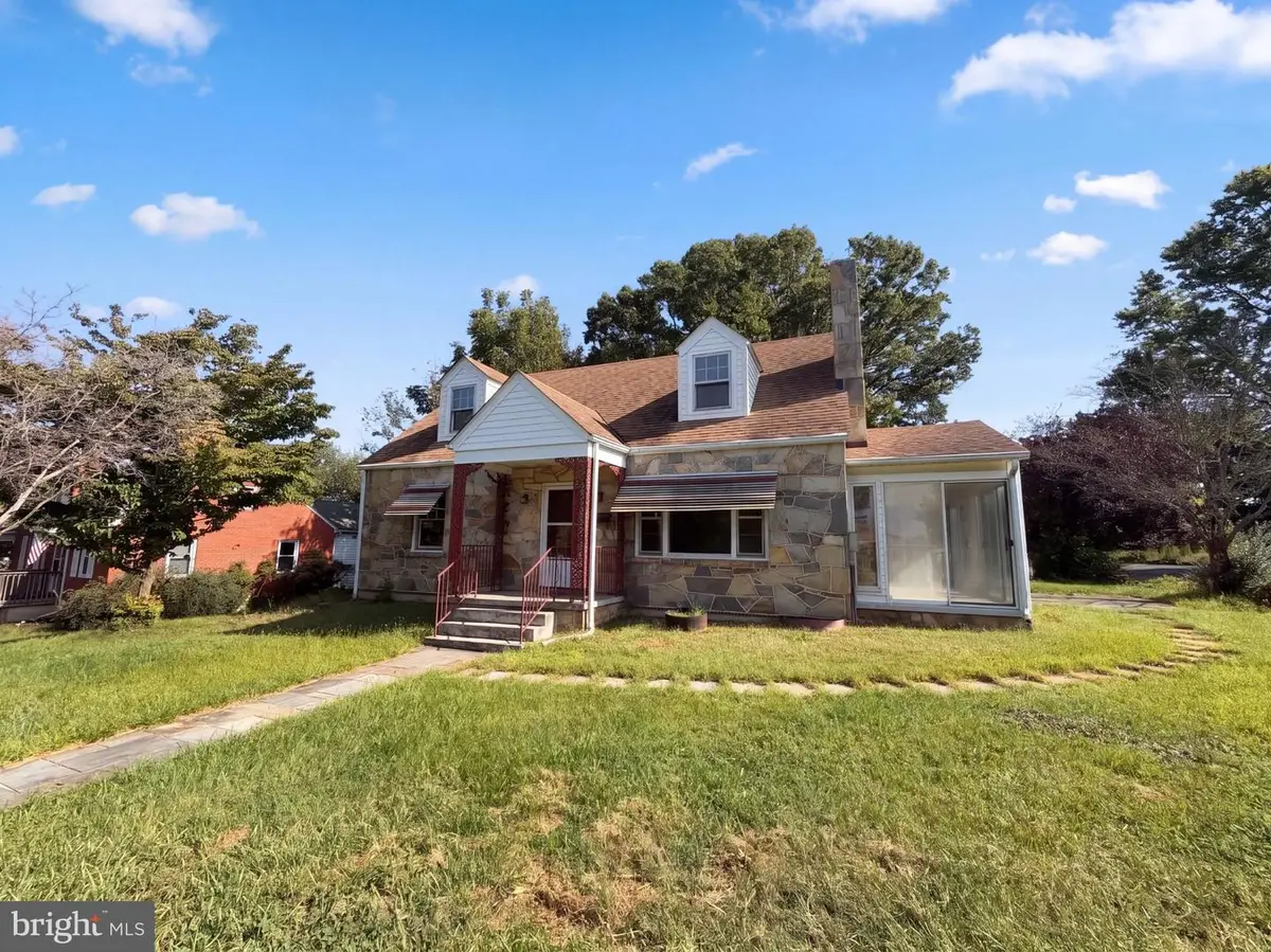 38 S Marshall St, Front Royal, VA 22630 - #1