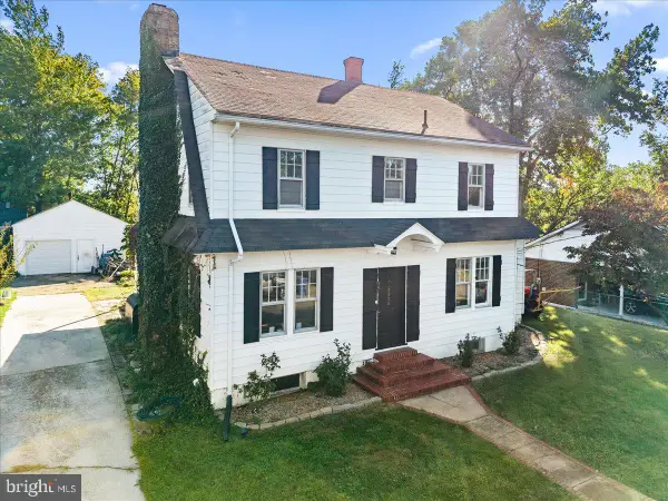 1115 Summit Ave, FRONT ROYAL, VA 22630