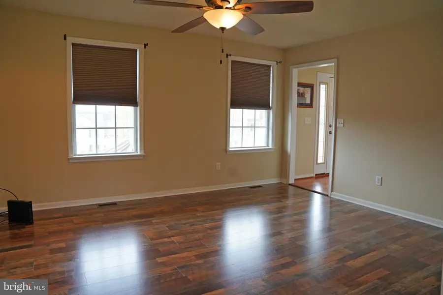 241 Paragon Dr, Bunker Hill, WV 25413 - Image #3