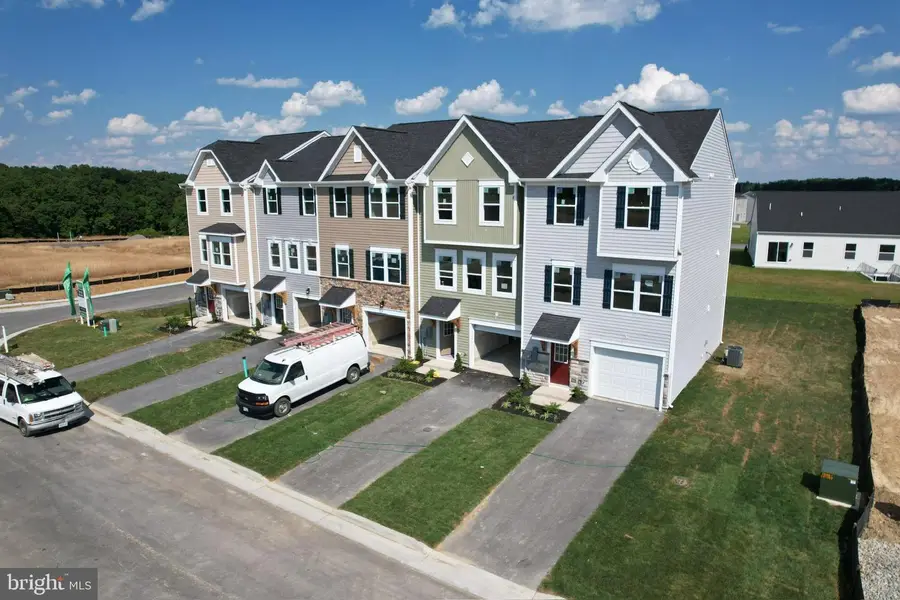 107 Zander Rd, Inwood, WV 25428 - Image #2