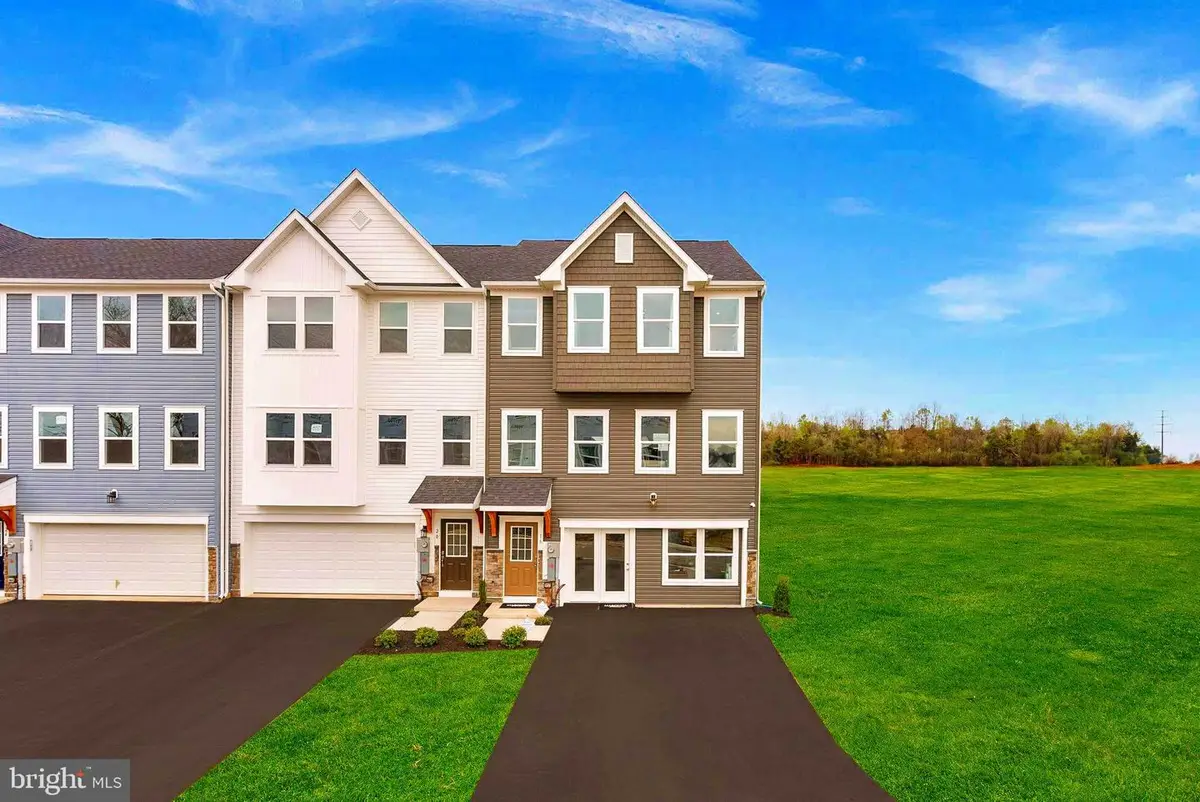 Homesite 334 Elmiraj Ct, Inwood, WV 25428 - Image #1