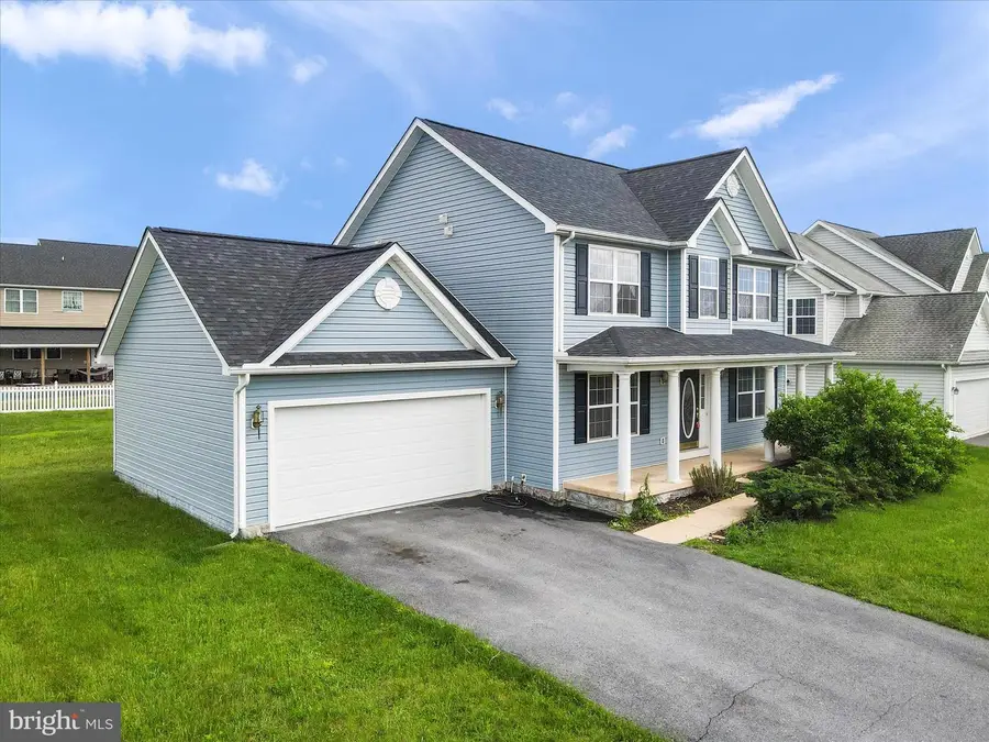 233 Webber Springs Dr, Inwood, WV 25428 - Image #2