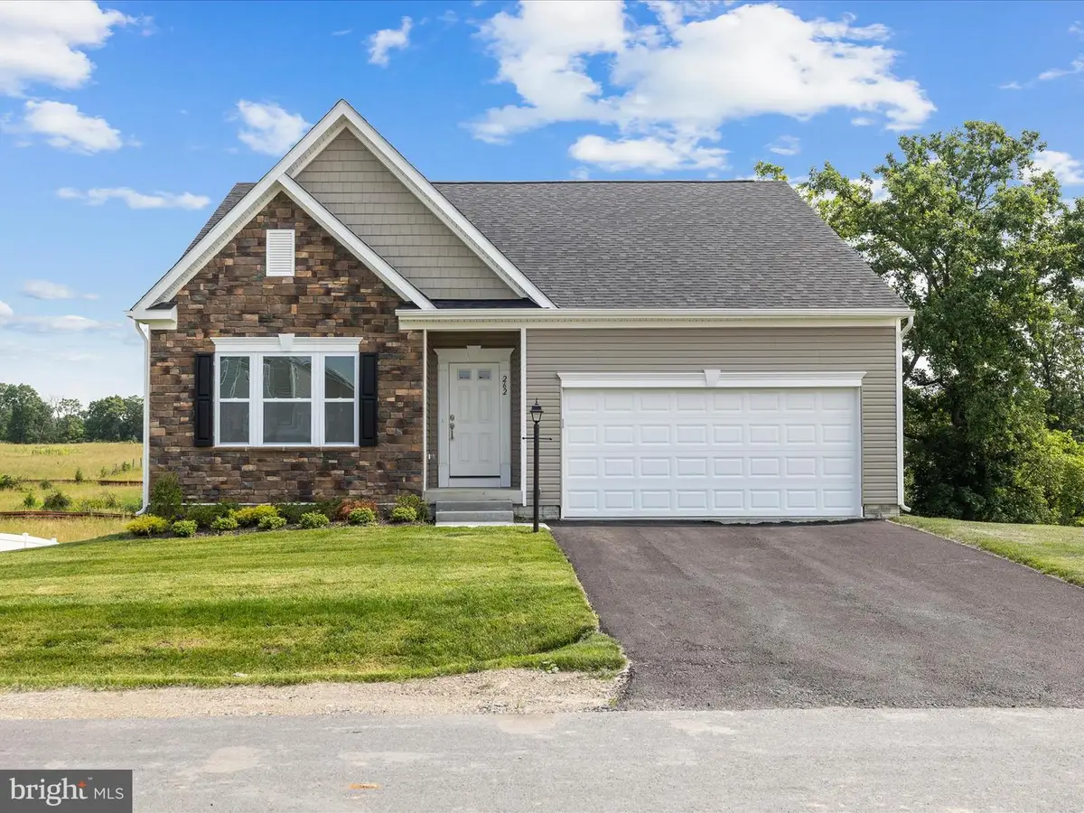 262 Quillworth Rd, Inwood, WV 25428 - Image #1