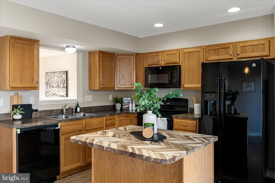 61 Fast View Dr, Martinsburg, WV 25404 - Image #3