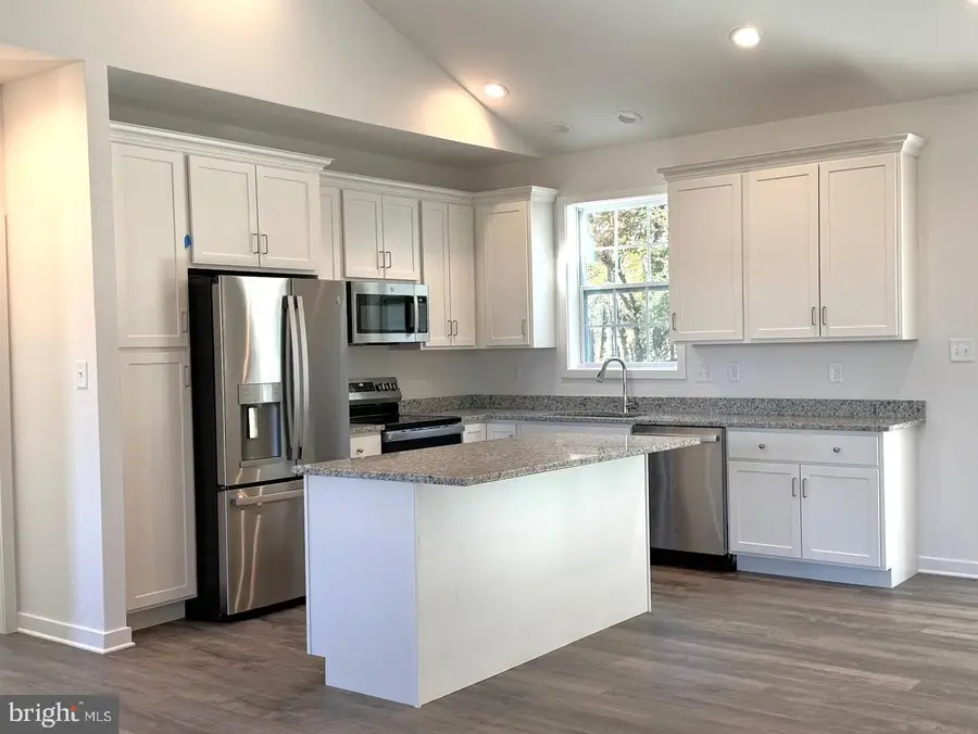 Tbd Glenaire Rd, Bunker Hill, WV 25413 - Image #2