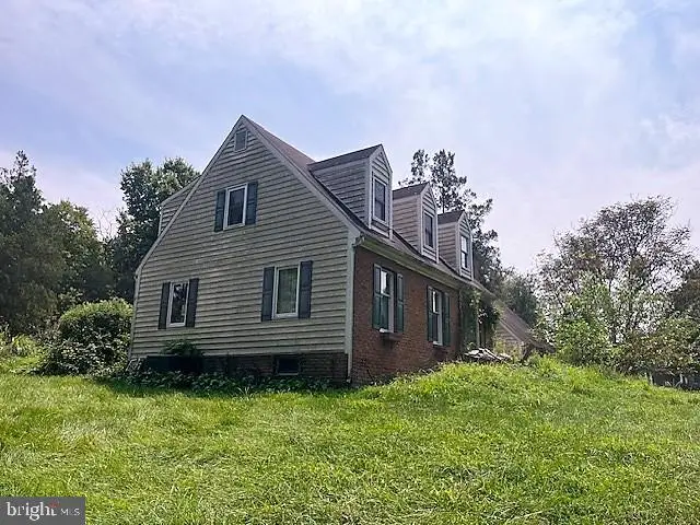 51 Moore Ln, Falling Waters, WV 25419 - Image #3